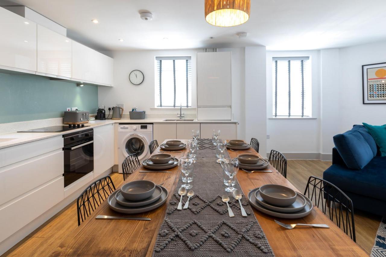 X-Large Two Bedroom & Two Bathroom Apartment With Free Evening Parking Southampton Exterior foto
